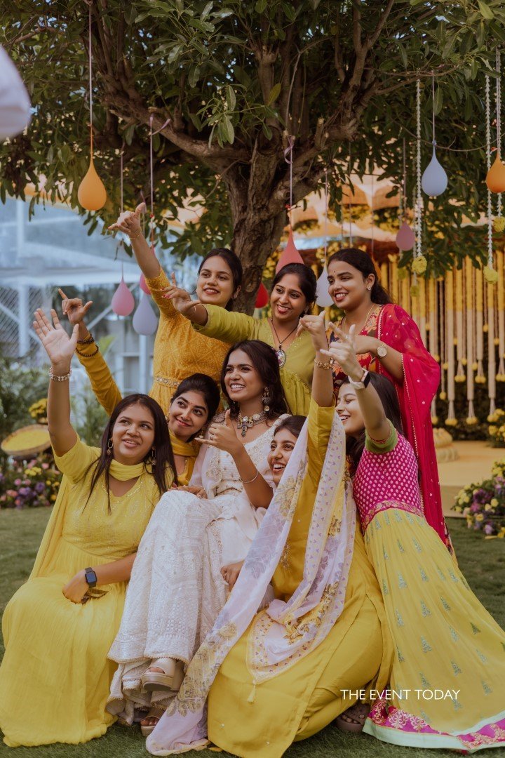 4638 Vidhu & Mithilesh Haldi-16