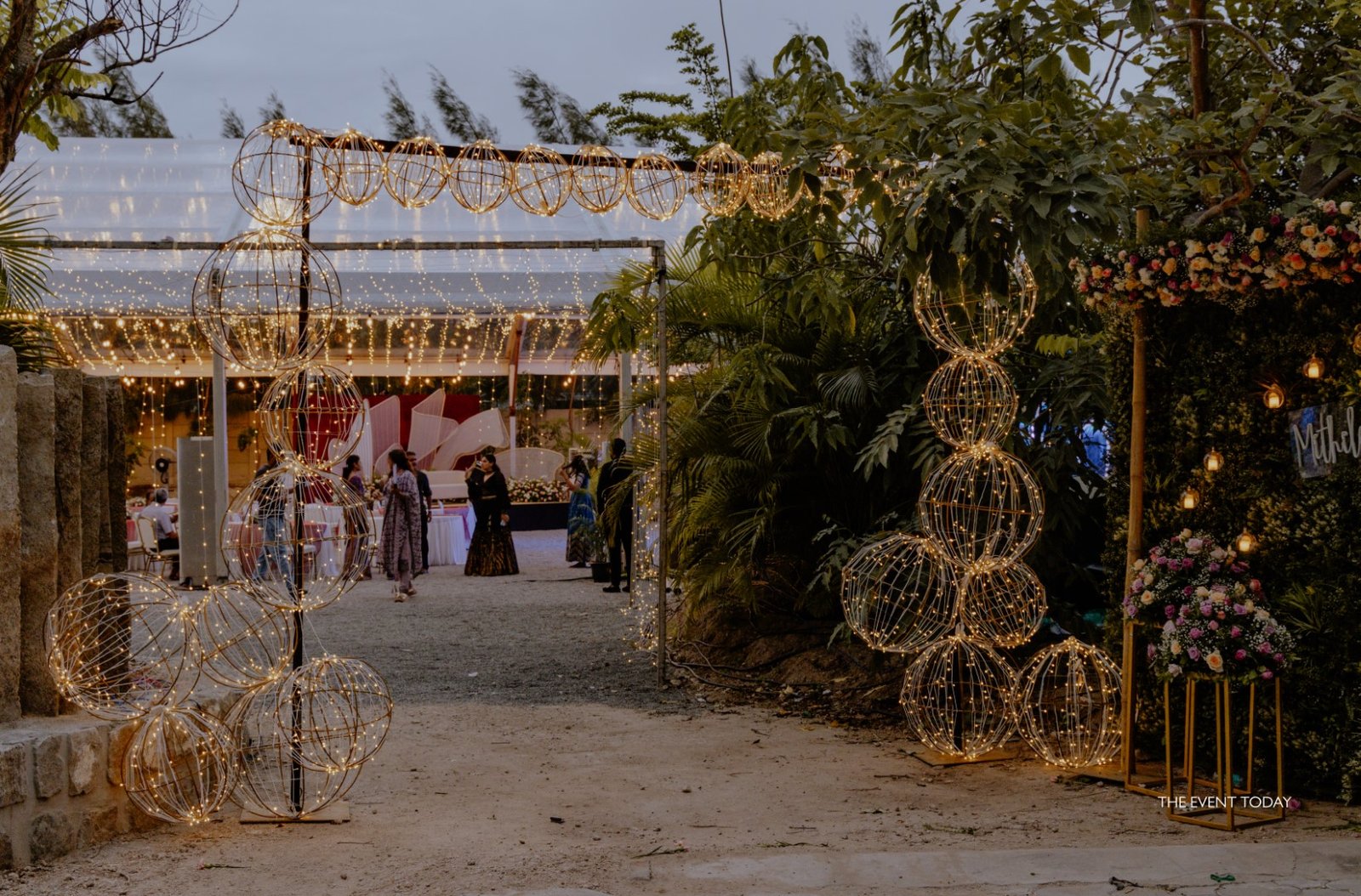 Vidhu& Mithilesh Sangeet-16 (1)