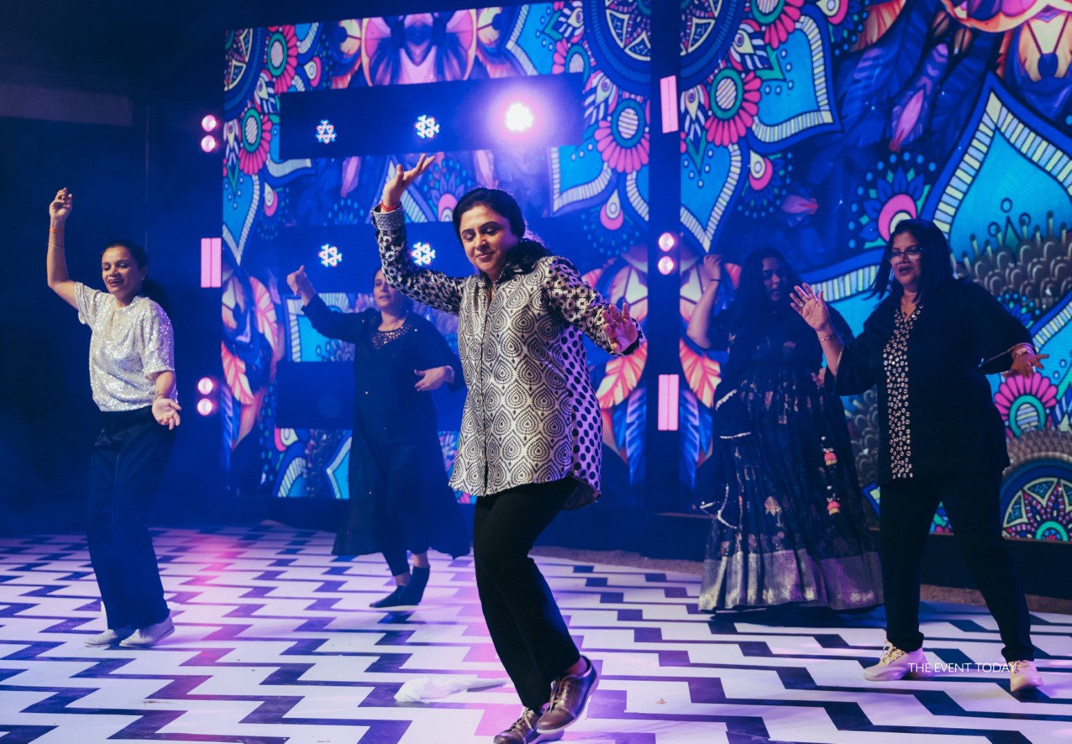 Vidhu& Mithilesh Sangeet-71