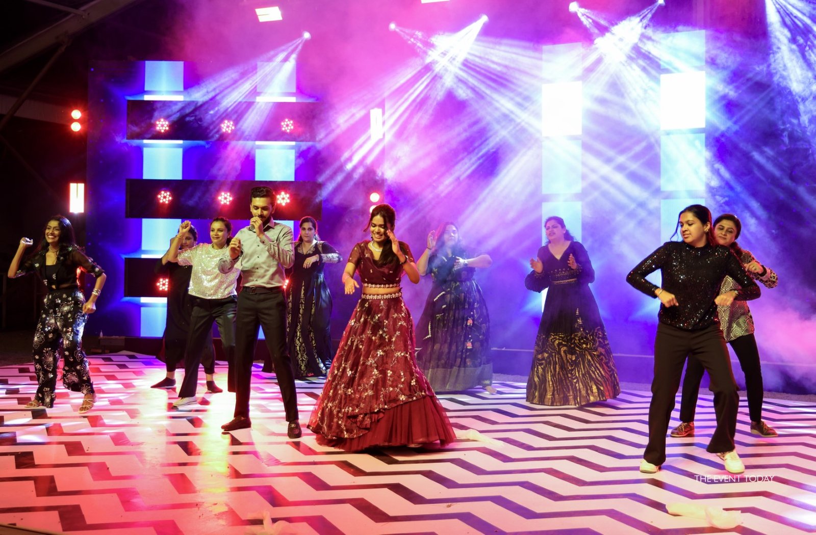 Vidhu& Mithilesh Sangeet-74