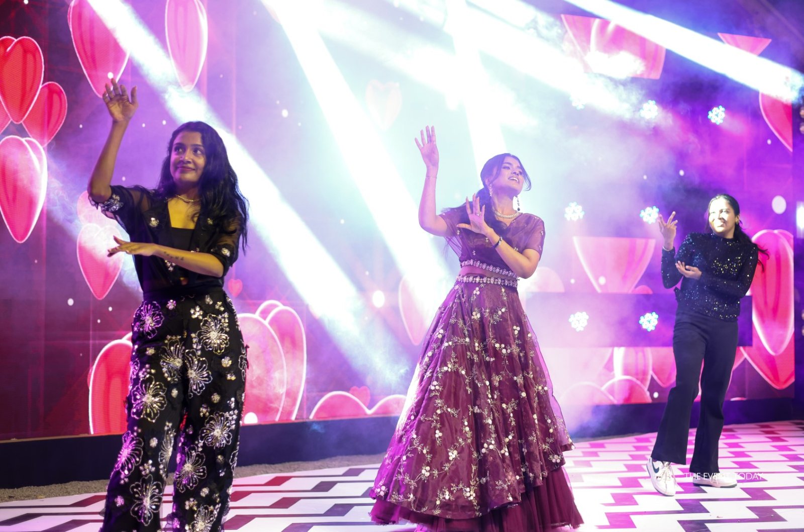 Vidhu& Mithilesh Sangeet-85