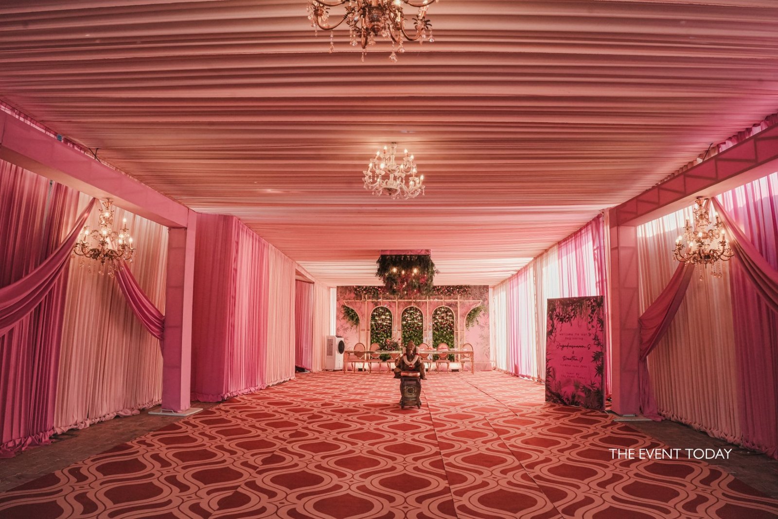 ENCHANTED GARDEN (17)