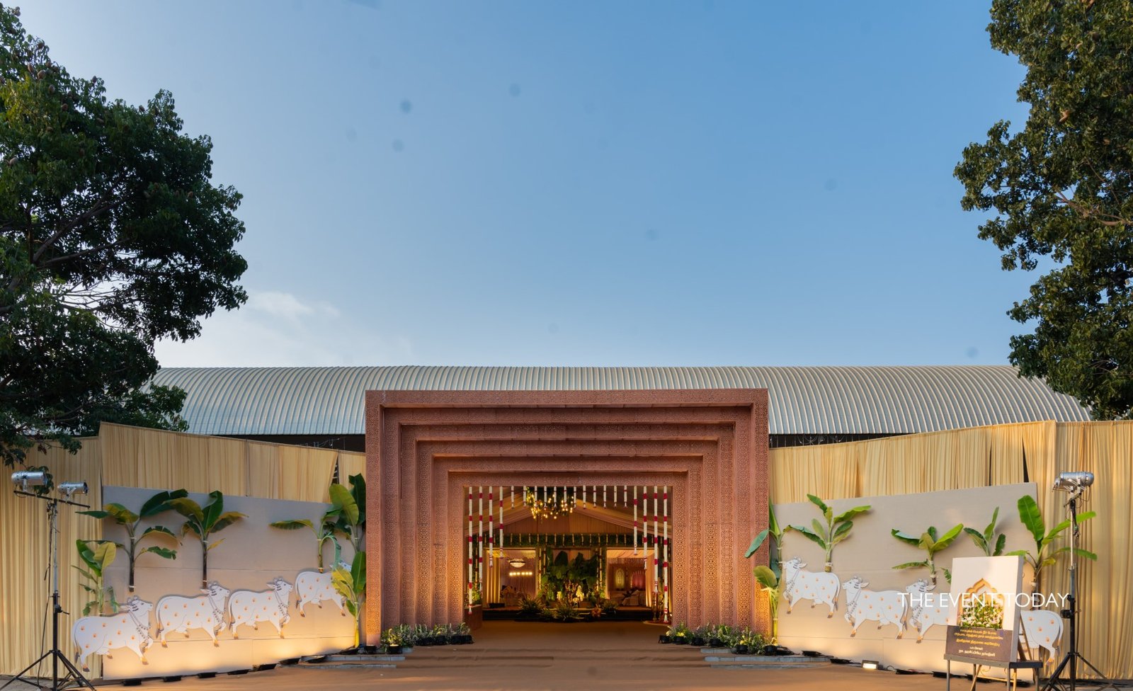 PAARAMBARIYA ANIKALAN (16)